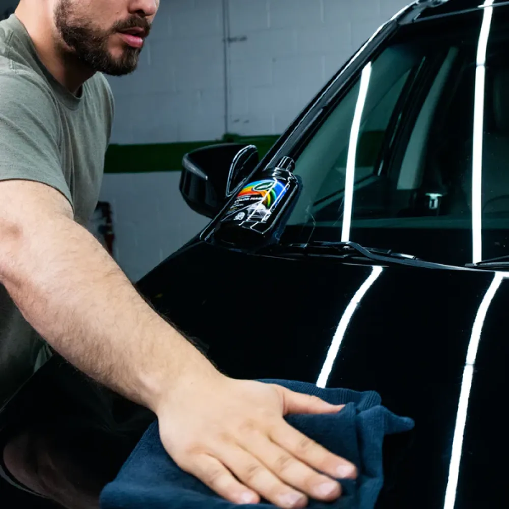 Поліроль для кузова з відновленням кольору Turtle Wax Color Magic Black чорна 500 мл