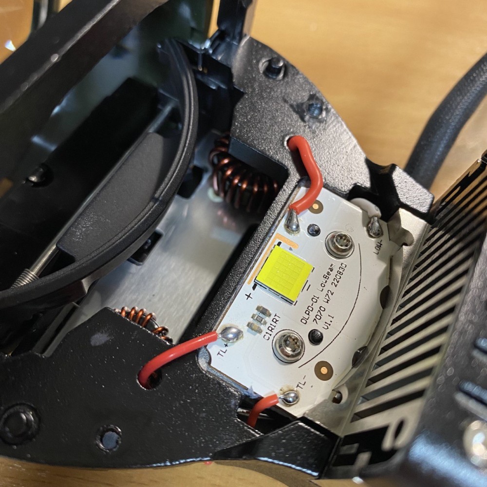 Bi-Led лінзи AMS Ultimate U8 LASER 3.0"